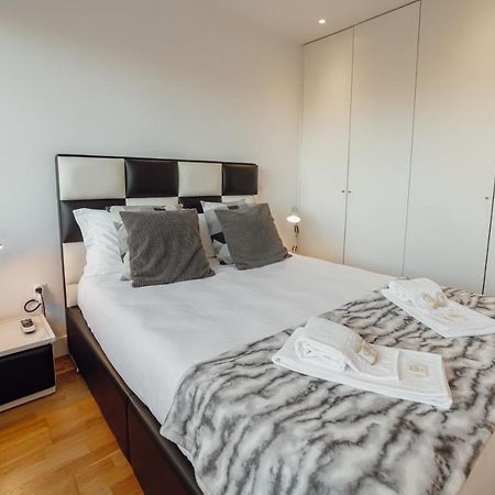 Downtown Stylish Apartment With Garage By Vacationy 포르투 외부 사진
